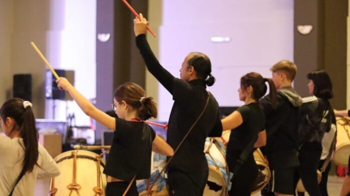 danzas1-e1651195735572.jpg