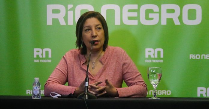 CARRERAS-ARABELA1.jpg