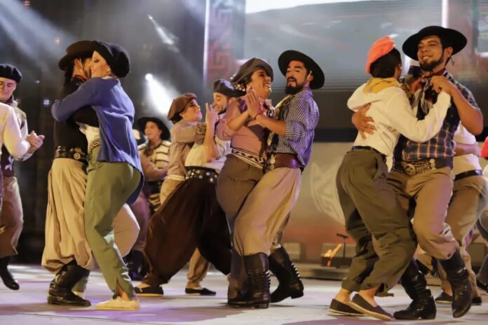 cosquin-1.jpg