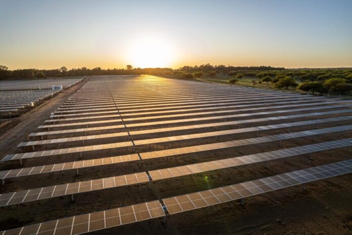 energia-solar-scaled-e1717717485781.jpg