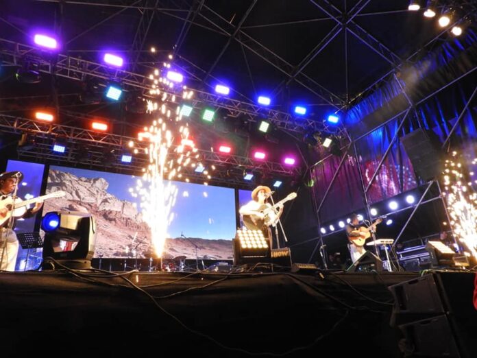 SELE-VERA-FIESTA-PETROLEO.jpg